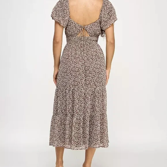 Floral Sweetheart Puff-Sleeve Midi Dress - Picture 3 of 5